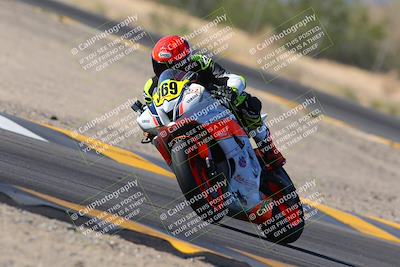 media/Oct-30-2022-CVMA (Sun) [[fb421c3cec]]/Race 16 Amateur Supersport Middleweight/